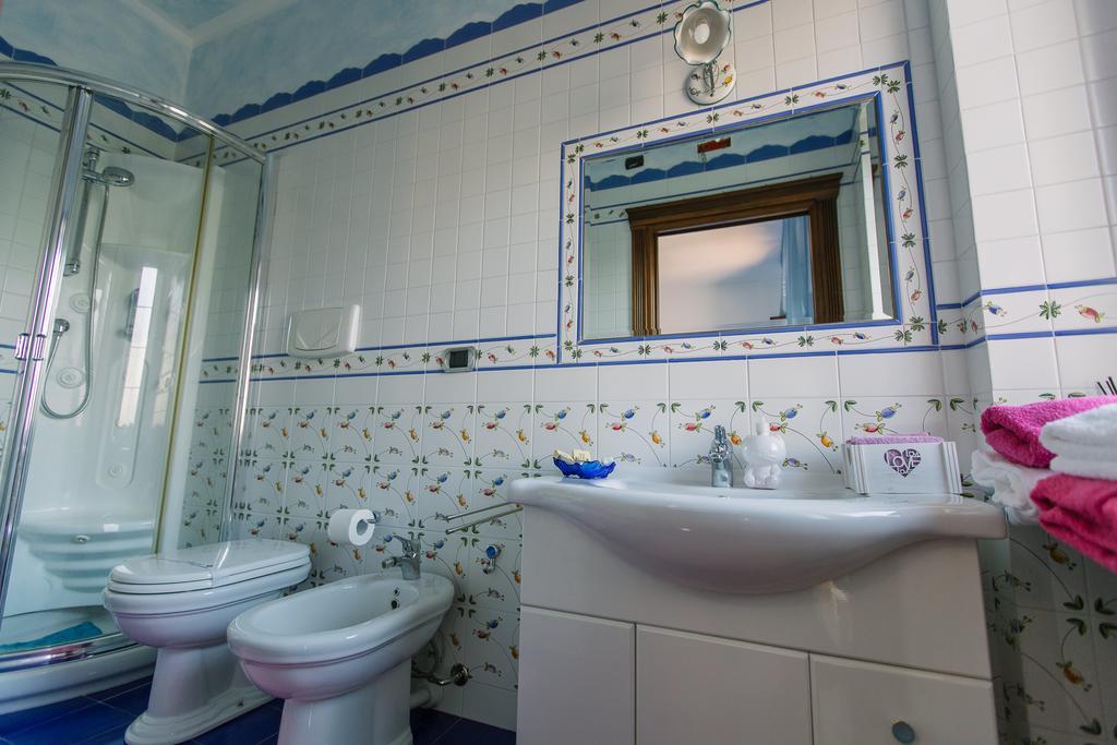 B&B Villa Francesca Soverato Marina Buitenkant foto