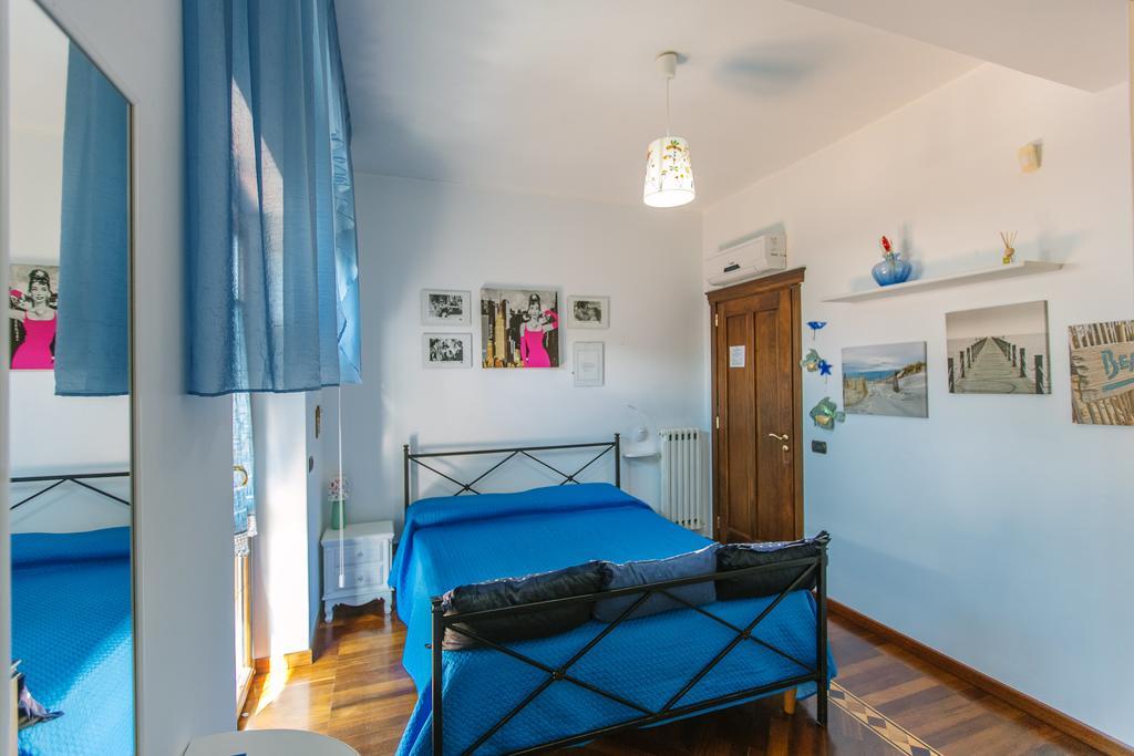 B&B Villa Francesca Soverato Marina Buitenkant foto
