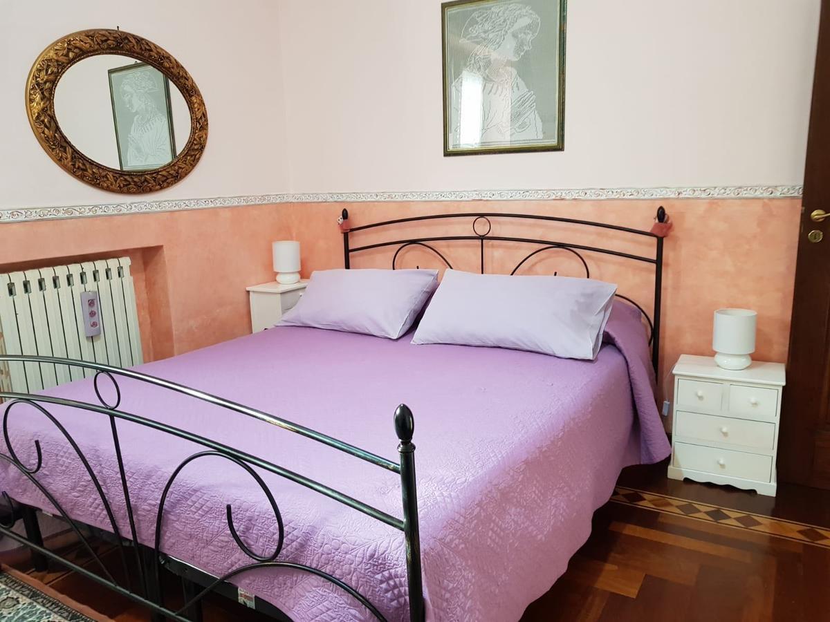 B&B Villa Francesca Soverato Marina Buitenkant foto
